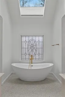 $949,000 | 160 Lazy Laurel Chase, Roswell, GA 30076