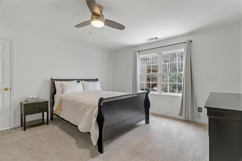 $949,000 | 160 Lazy Laurel Chase, Roswell, GA 30076