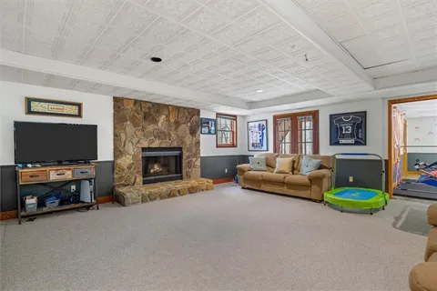 $949,000 | 160 Lazy Laurel Chase, Roswell, GA 30076