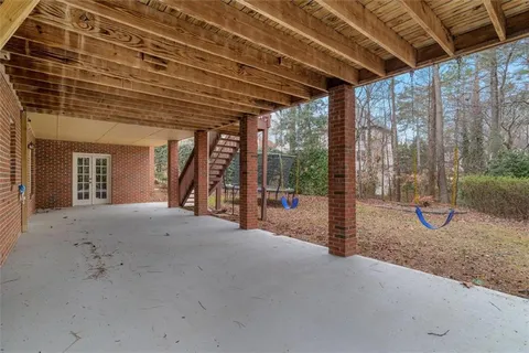 $949,000 | 160 Lazy Laurel Chase, Roswell, GA 30076