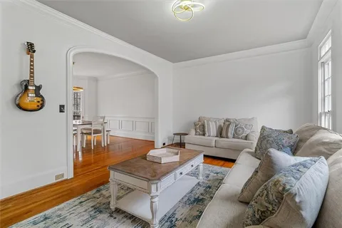 $949,000 | 160 Lazy Laurel Chase, Roswell, GA 30076