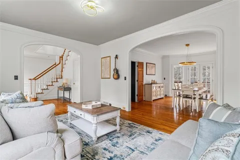 $949,000 | 160 Lazy Laurel Chase, Roswell, GA 30076