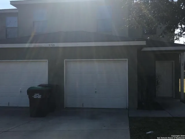 $1,275 | 5710 Golf Heights, Unit 2, San Antonio, TX 78244