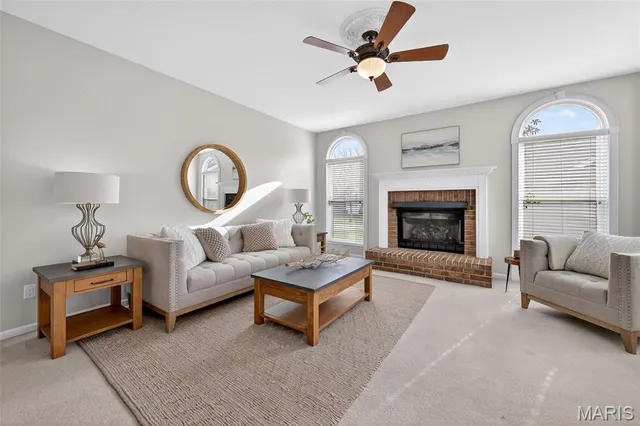 $589,900 | 412 Scenic Drive, St. Peters, MO 63376