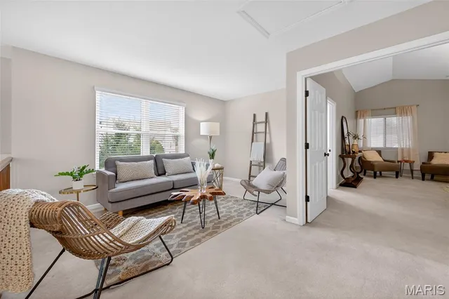 $589,900 | 412 Scenic Drive, St. Peters, MO 63376