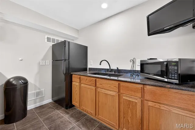 $589,900 | 412 Scenic Drive, St. Peters, MO 63376