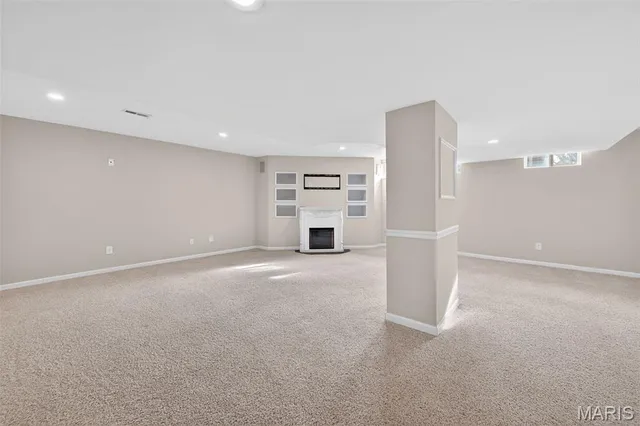 $589,900 | 412 Scenic Drive, St. Peters, MO 63376