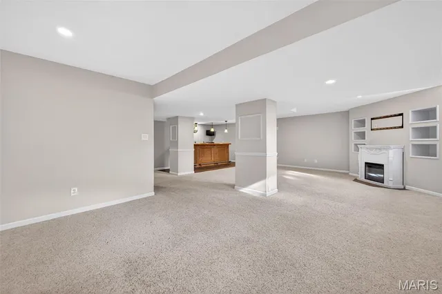 $589,900 | 412 Scenic Drive, St. Peters, MO 63376