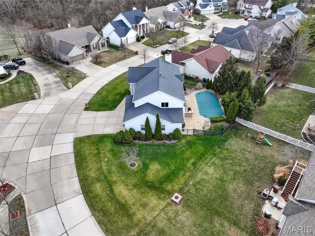 $589,900 | 412 Scenic Drive, St. Peters, MO 63376