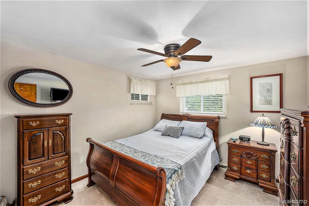 2930 Devondale Road Rochester Hills, MI 48309 - Photo 18 of 33