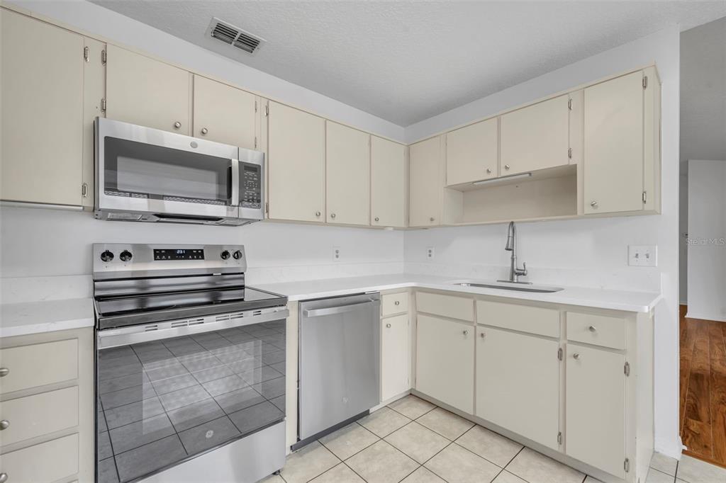 736 Warrenton Road Winter Park, FL 32792 - Photo 10 of 29