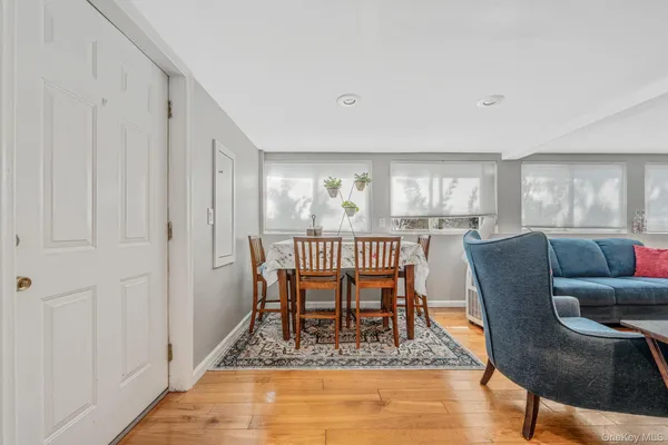 $669,000 | 27 Split Cedar Drive, Islandia, NY 11749