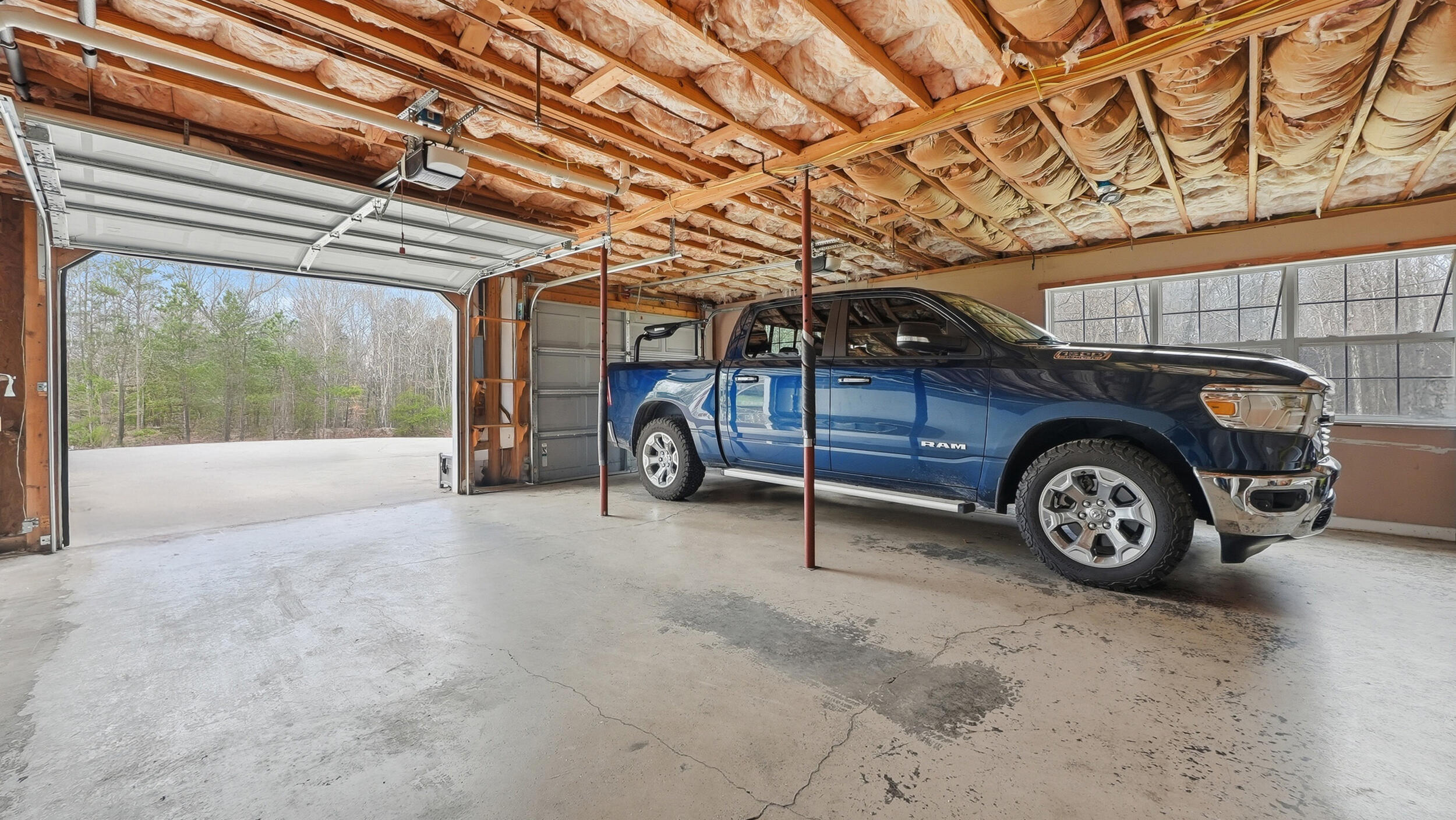 338 Condra Road Ringgold, GA 30736 - Photo 35 of 49 2 Car Garage with space for a large truc