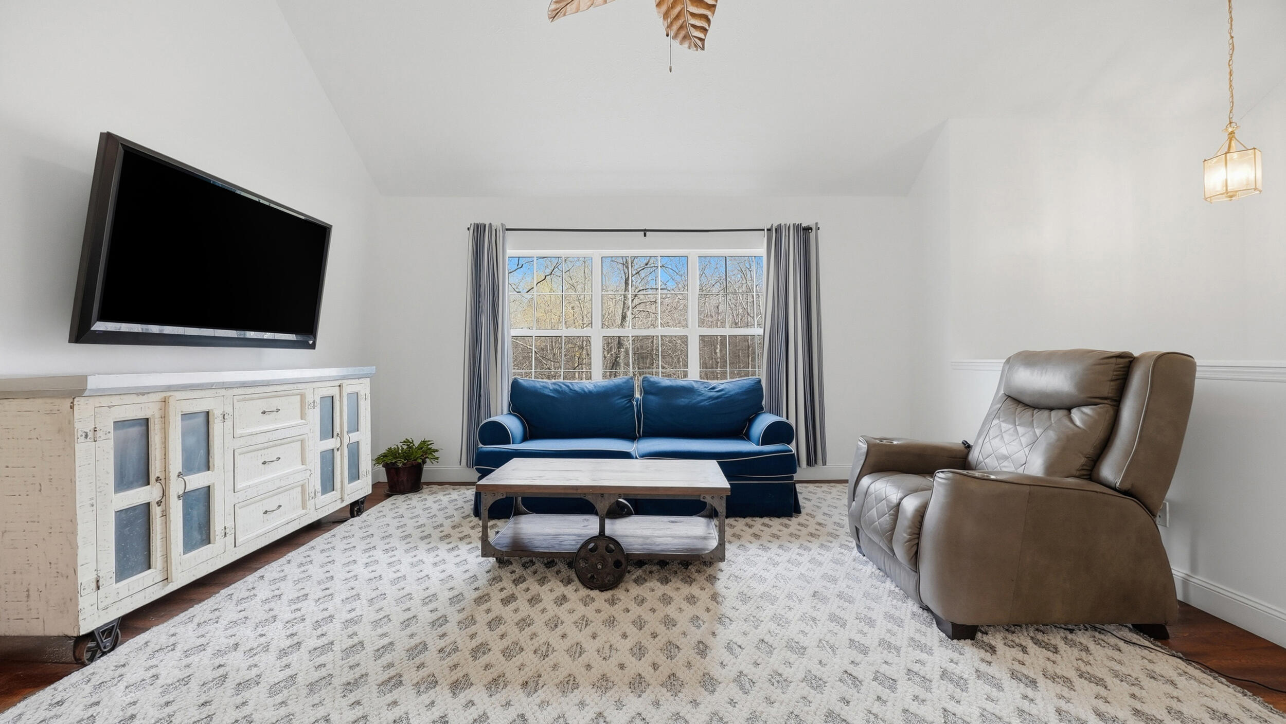 338 Condra Road Ringgold, GA 30736 - Photo 7 of 49 Living overlooks gorgeous front yard