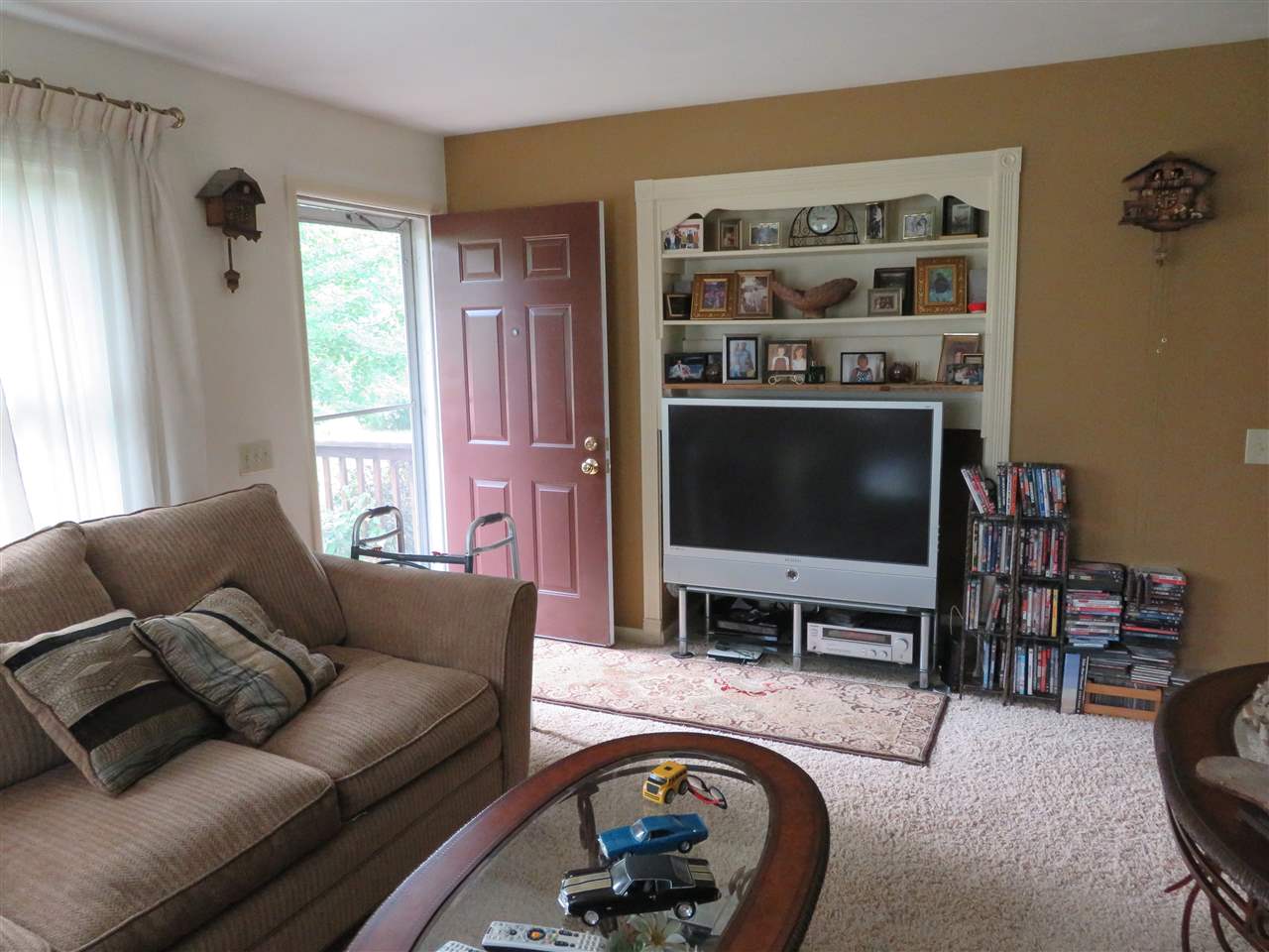 716 West Lansing Road Morrice, MI 48857 - Photo 4 of 17