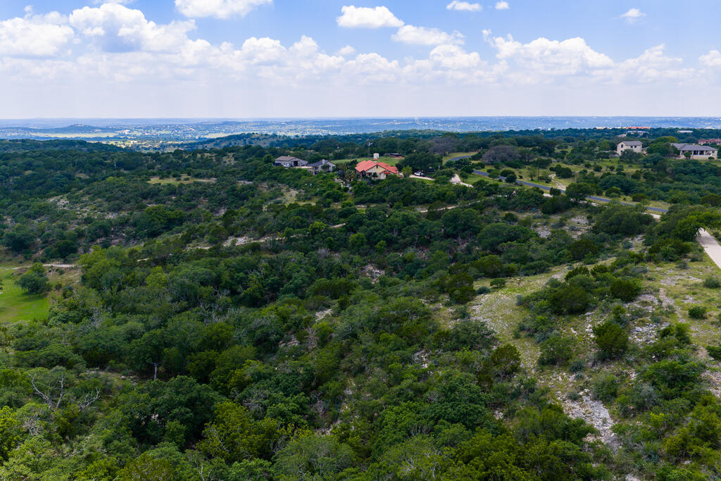 370 Ranch House Road Kerrville, TX 78028 - Photo 8 of 38 Gallery Image 8