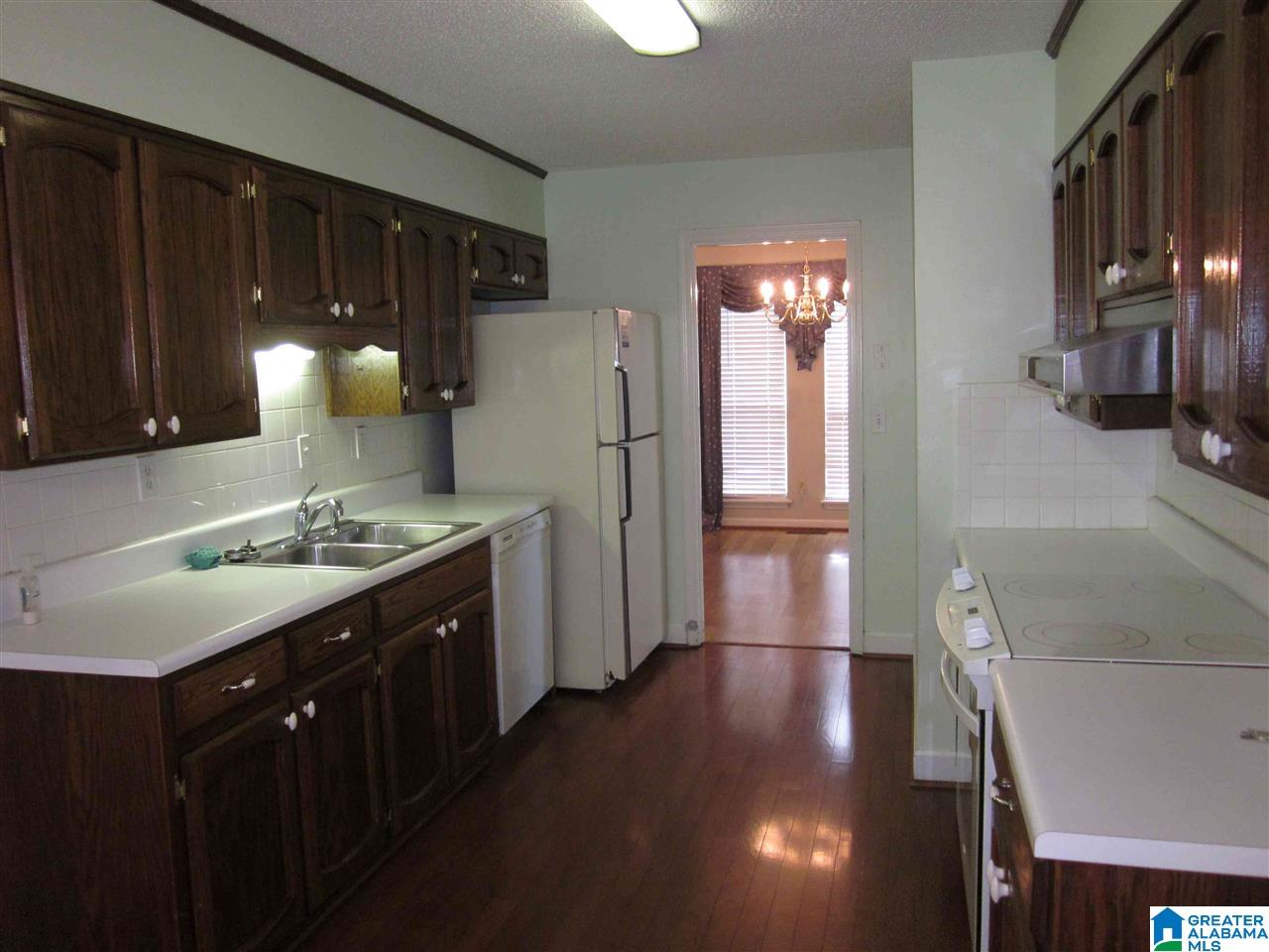 1036 Navajo Trail Alabaster, AL 35007 - Photo 6 of 35