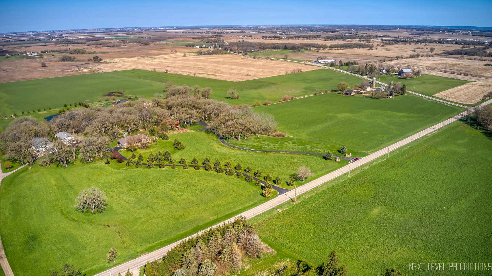 46W109 Big Timber Road Hampshire, IL 60140 - Photo 5 of 11 a view of an ocean from a balcony