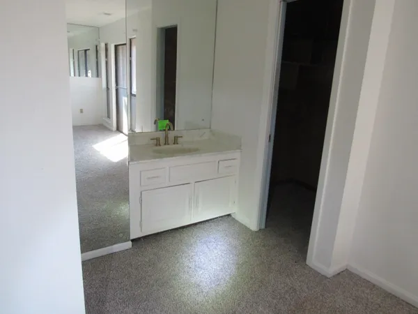 $101,650 | 4040 Graham Oaks Court, Unit 21, Memphis, TN 38122