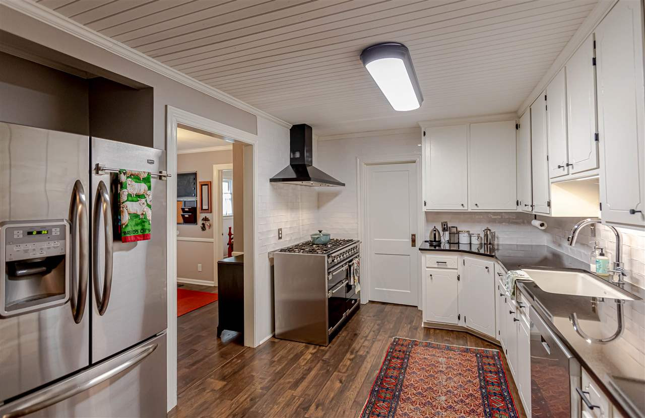 3226 Pickett Road Durham, NC 27705 - Photo 8 of 29 Photo 8