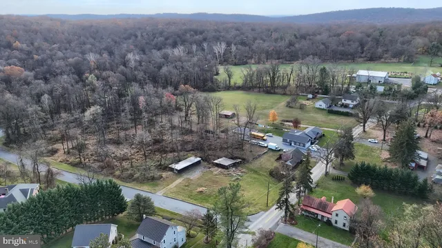 an aerial view of lake residential house with outdoor space