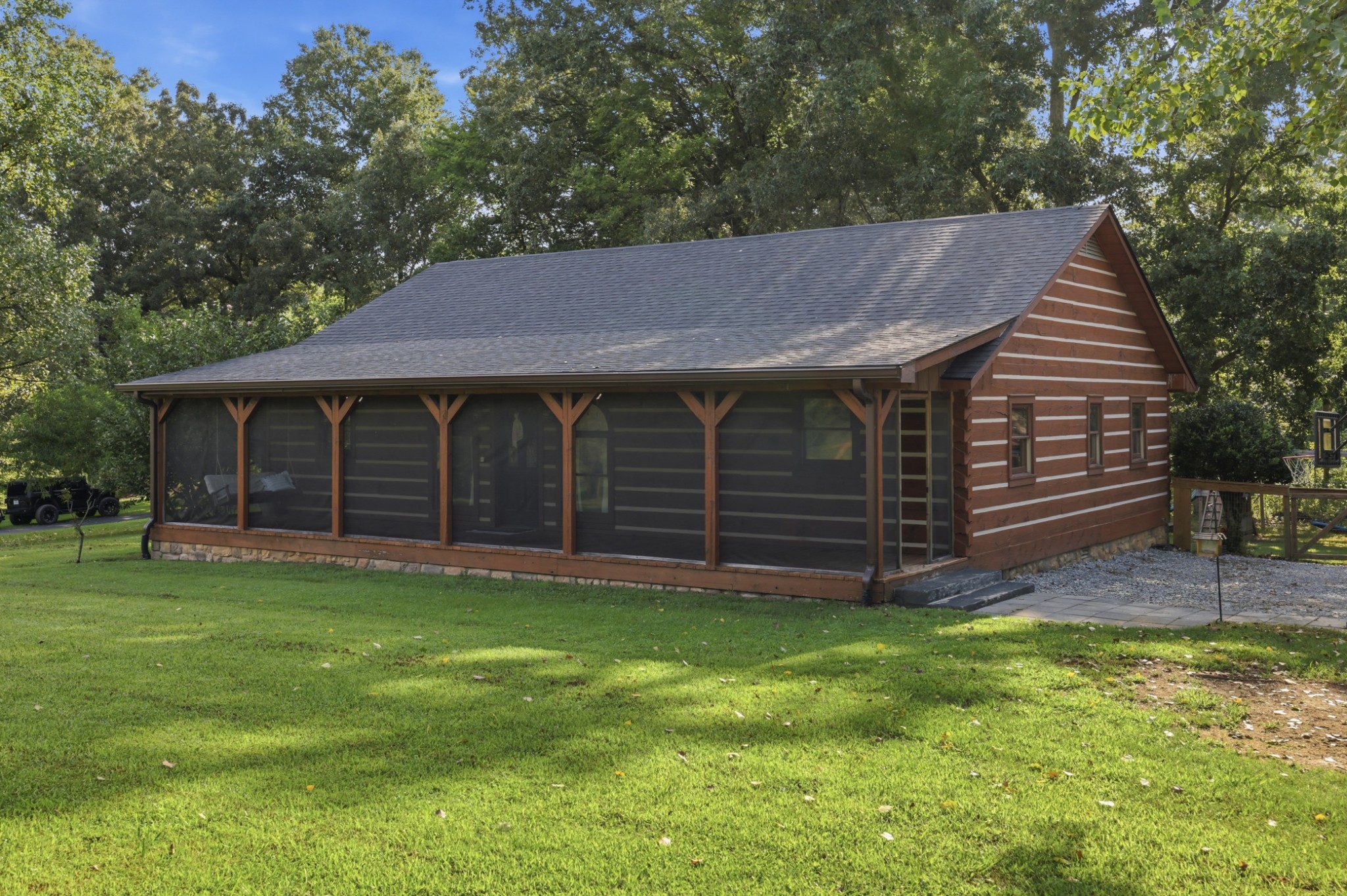 4628 County Home Road Paris, TN 38242 - Photo 2 of 32