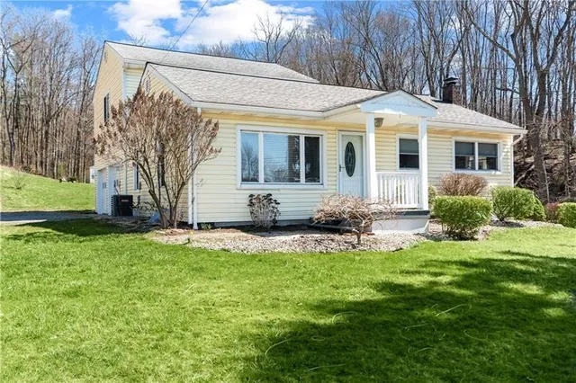 $2,000 | 1245 Mars-Evans City Road, Evans City, PA 16033