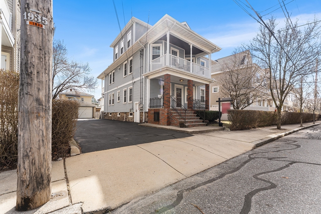 49 Kenmere Road, Unit 49 Medford, MA 02155 - Photo 27 of 29