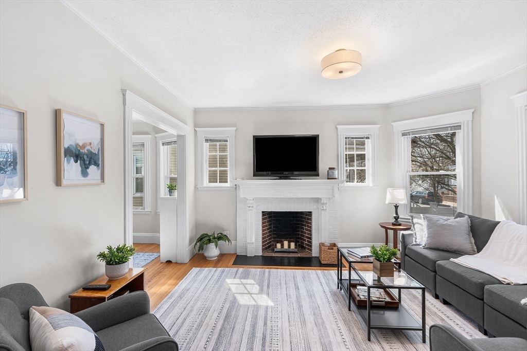 49 Kenmere Road, Unit 49 Medford, MA 02155 - Photo 5 of 29