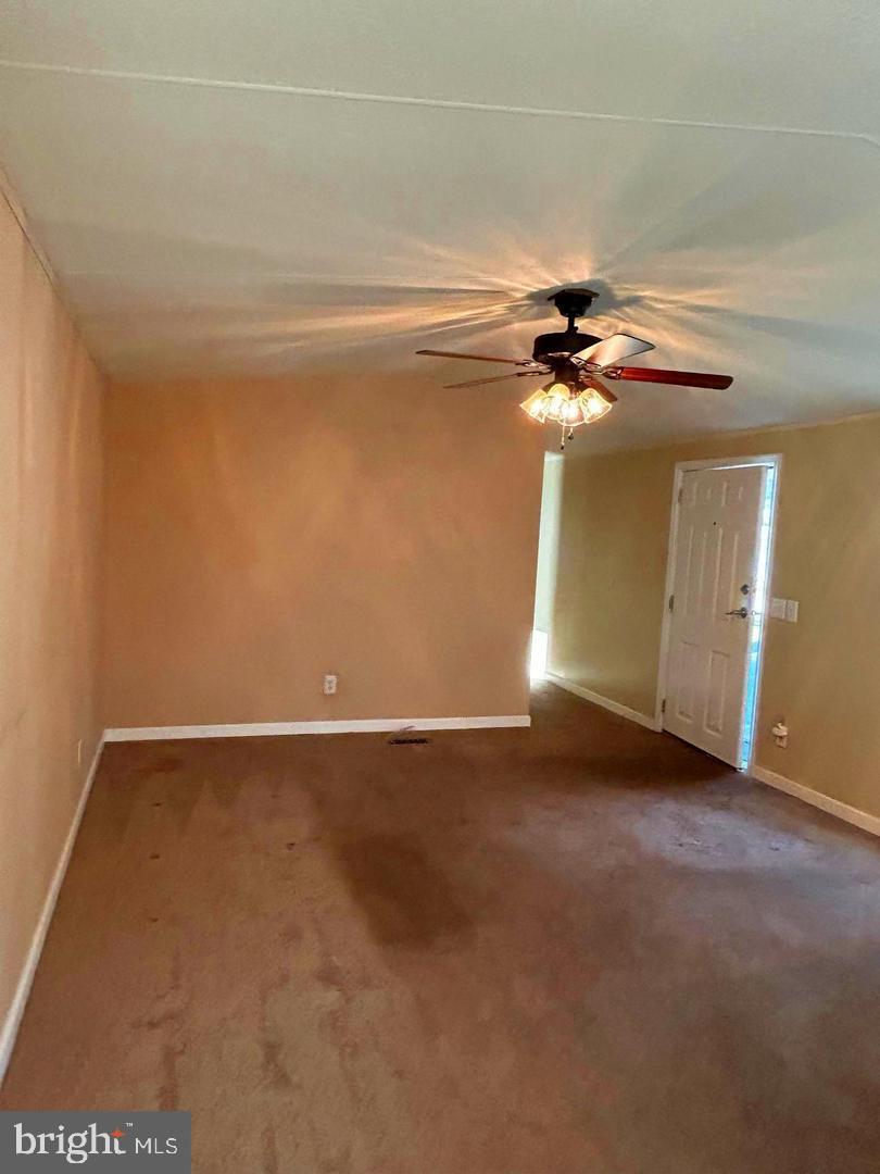 20 Spruce Lane Manchester, PA 17345 - Photo 3 of 15