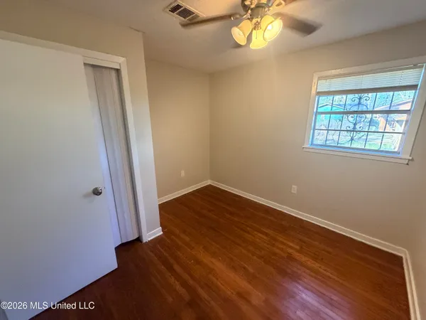 $57,800 | 2859 Kingsroad Avenue, Jackson, MS 39213