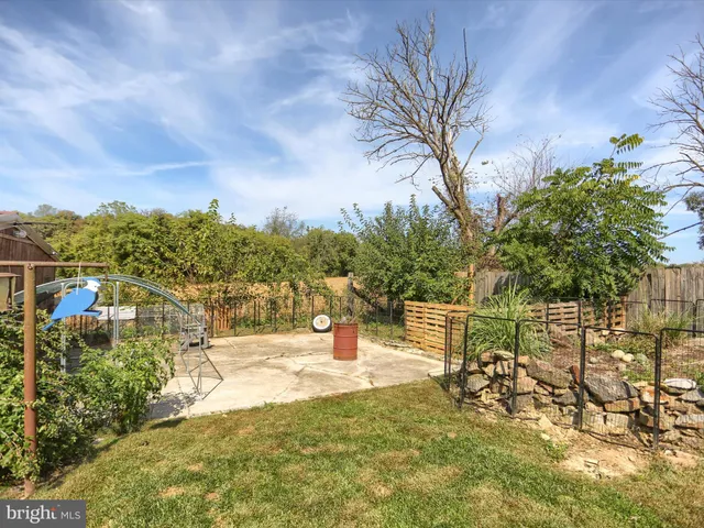 $339,899 | 5931 York Road, Spring Grove, PA 17362