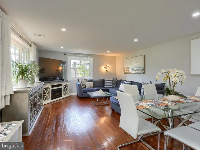 $339,899 | 5931 York Road, Spring Grove, PA 17362