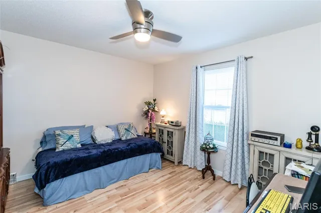 $192,000 | 3402 Country Stone Manor Drive, Unit E, Valley Park, MO 63088