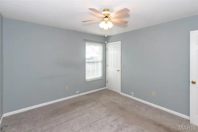 $192,000 | 3402 Country Stone Manor Drive, Unit E, Valley Park, MO 63088