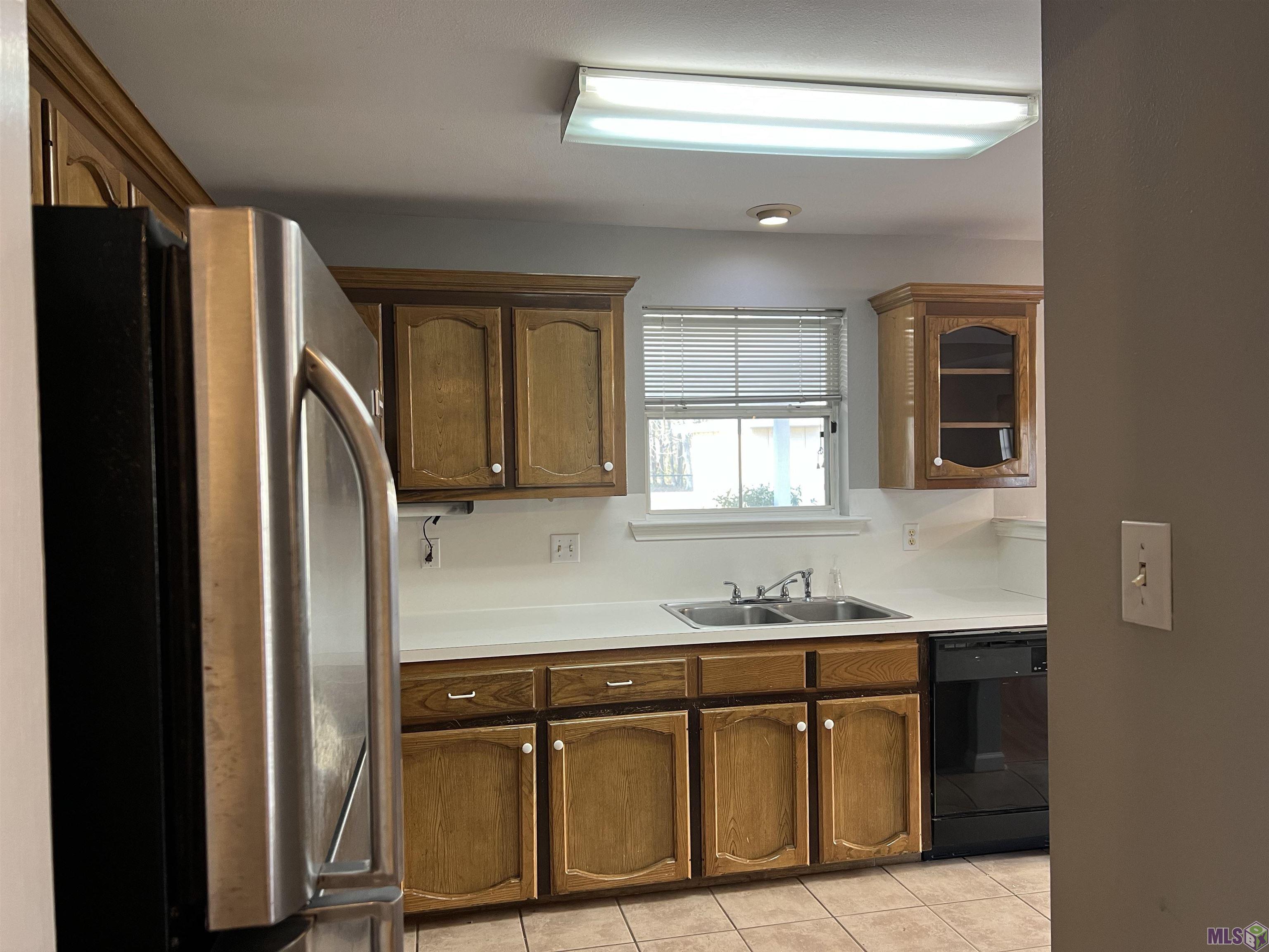 17531 Barrett Lane Baton Rouge, LA 70817 - Photo 6 of 17 Gallery Image 6