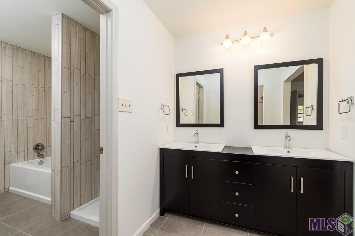 12323 Roundsaville Road Baton Rouge, LA 70818 - Photo 8 of 14