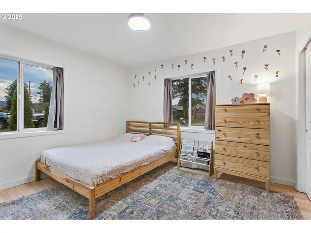 $419,900 | 501 East Jones Street, Yacolt, WA 98675