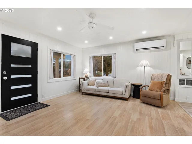 $419,900 | 501 East Jones Street, Yacolt, WA 98675