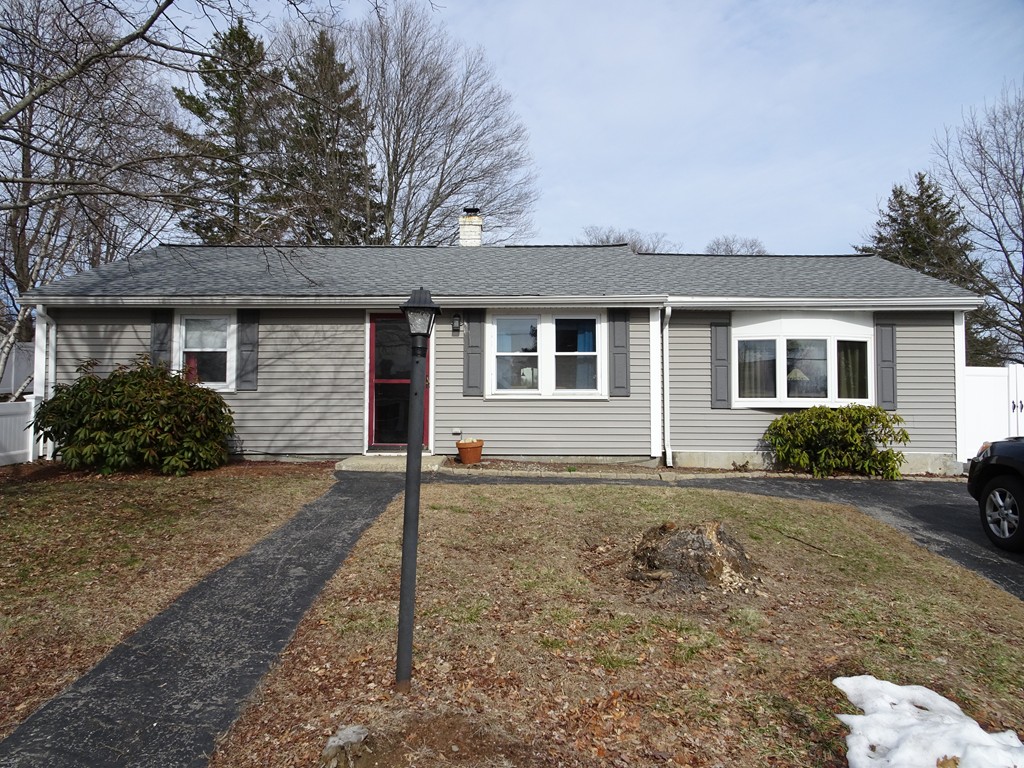 4 Elizabeth Road Billerica, MA 01821 - Photo 1 of 21
