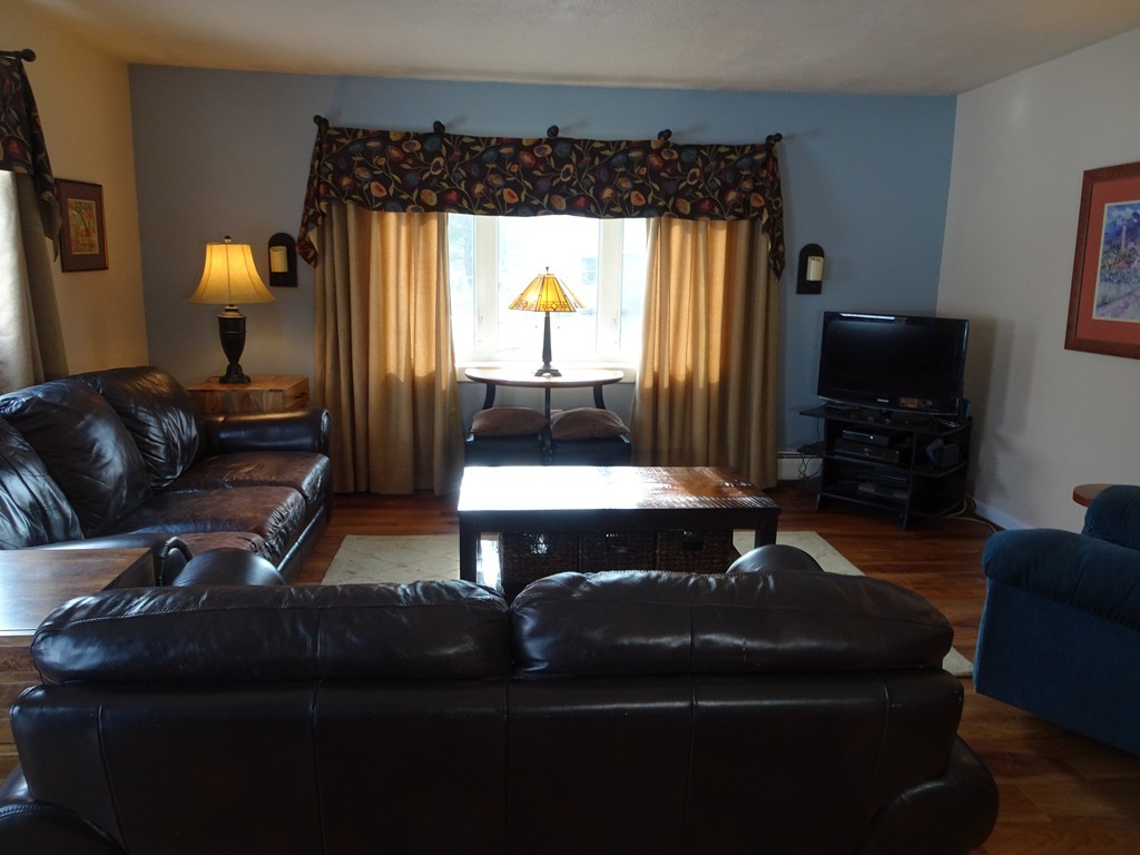 4 Elizabeth Road Billerica, MA 01821 - Photo 9 of 21