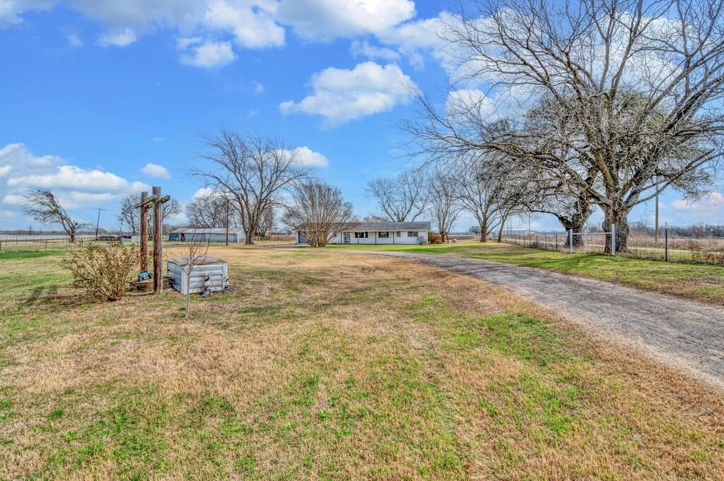 201 Old Steinbeck Road Waco, TX 76708 - Photo 26 of 33