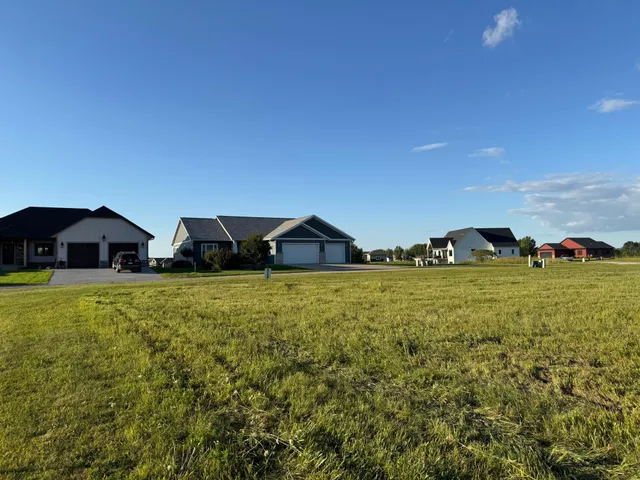 $37,500 | 200 Winged Foot Circle, Lake City, MN 55041