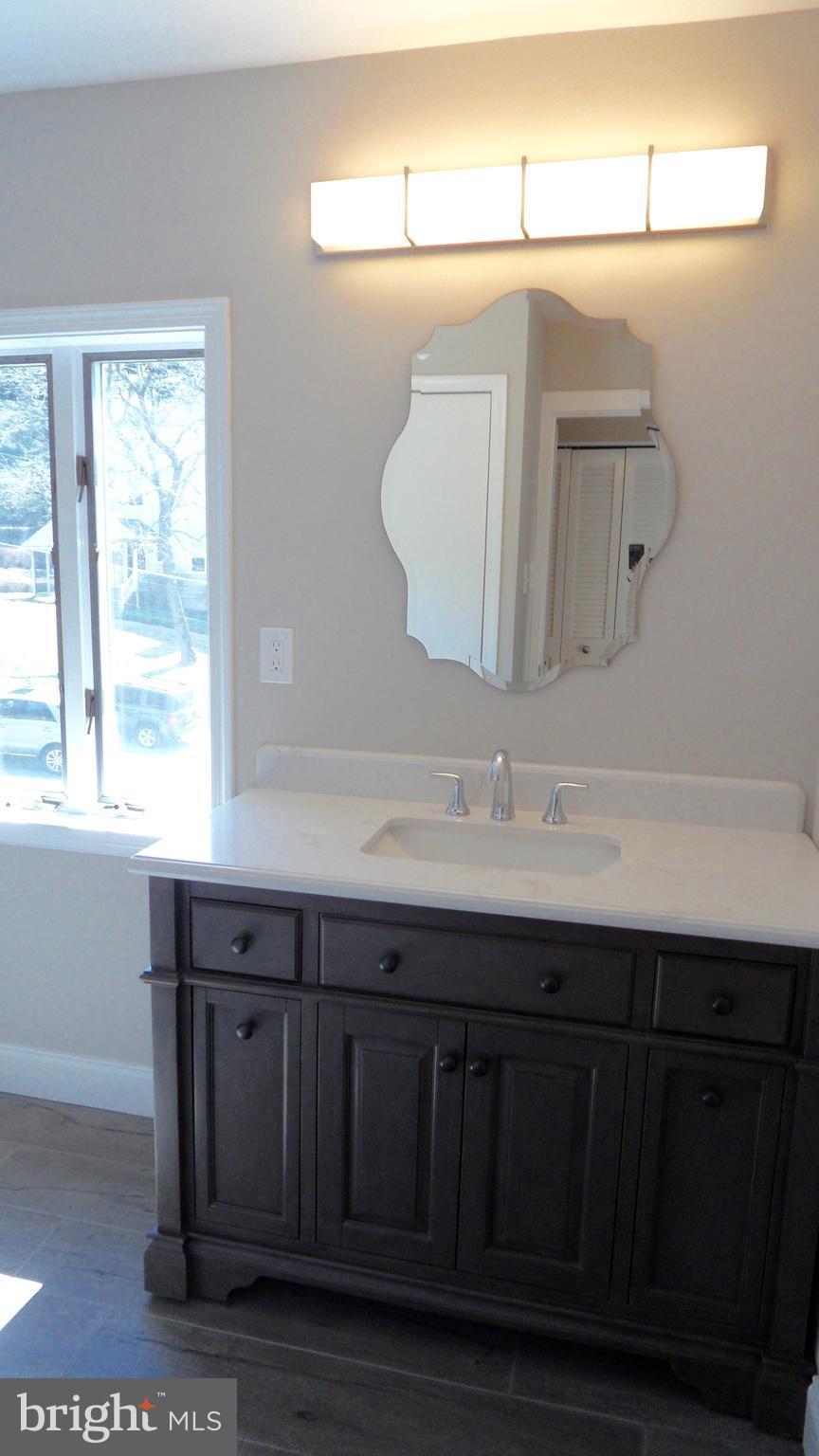 11941 Falls Road Cockeysville, MD 21030 - Photo 22 of 30 Master Bath