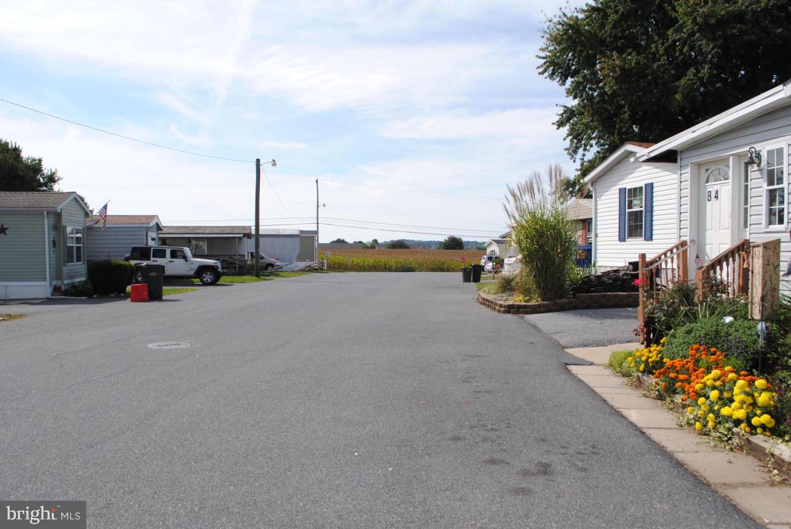 83 Willow Drive Ephrata, PA 17522 - Photo 3 of 15