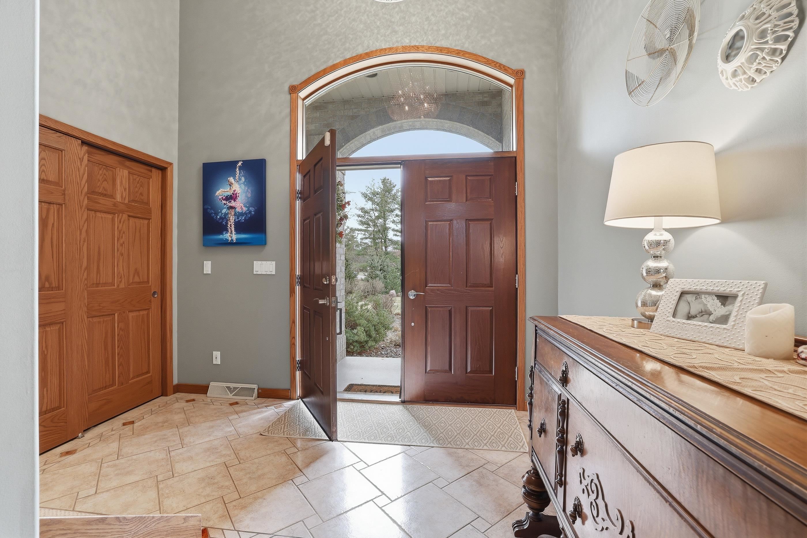 630 Bens Lane Stevens Point, WI 54482 - Photo 5 of 60
