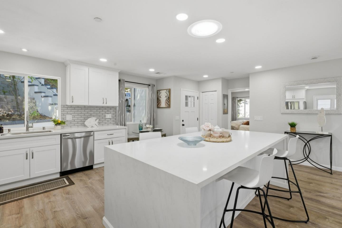30 Fair Drive San Rafael, CA 94901 - Photo 25 of 98