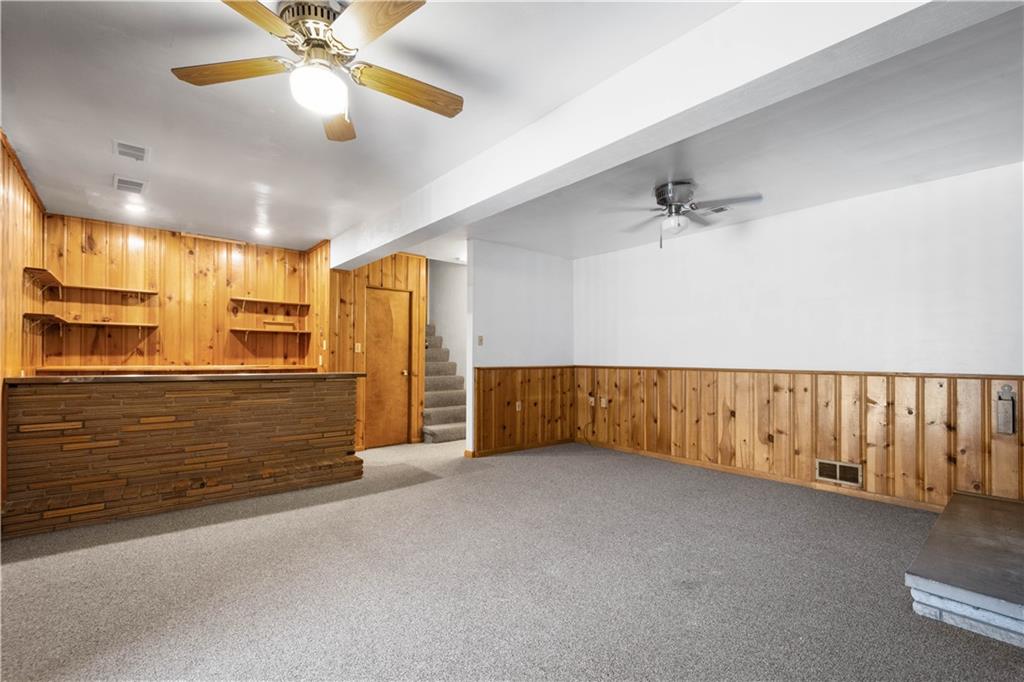 3930 Edge Road Pittsburgh, PA 15227 - Photo 33 of 45 a view of an empty room