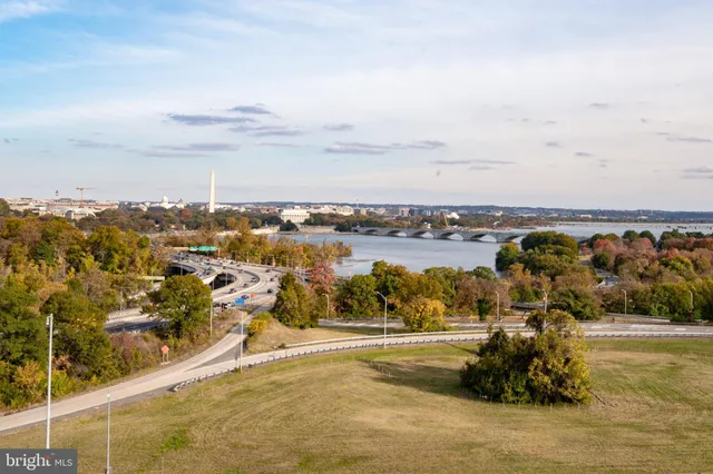 $164,950 | 1011 Arlington Boulevard, Unit 539, Arlington, VA 22209