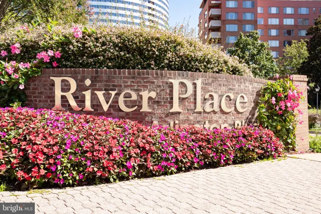 $164,950 | 1011 Arlington Boulevard, Unit 539, Arlington, VA 22209